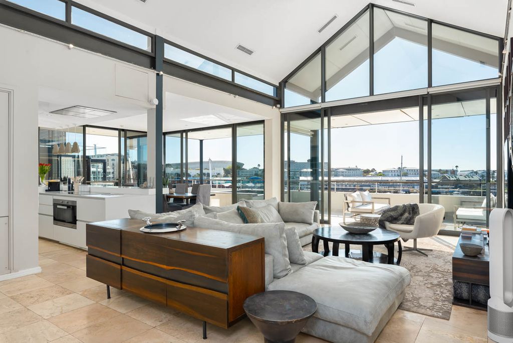 Mouille Penthouse Cape Town Olivers Travels 5