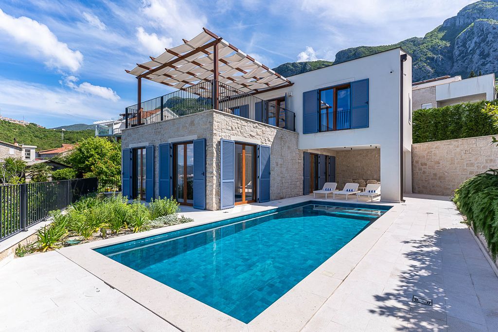 Villa Borea Montenegro Budva OliversTravels 1