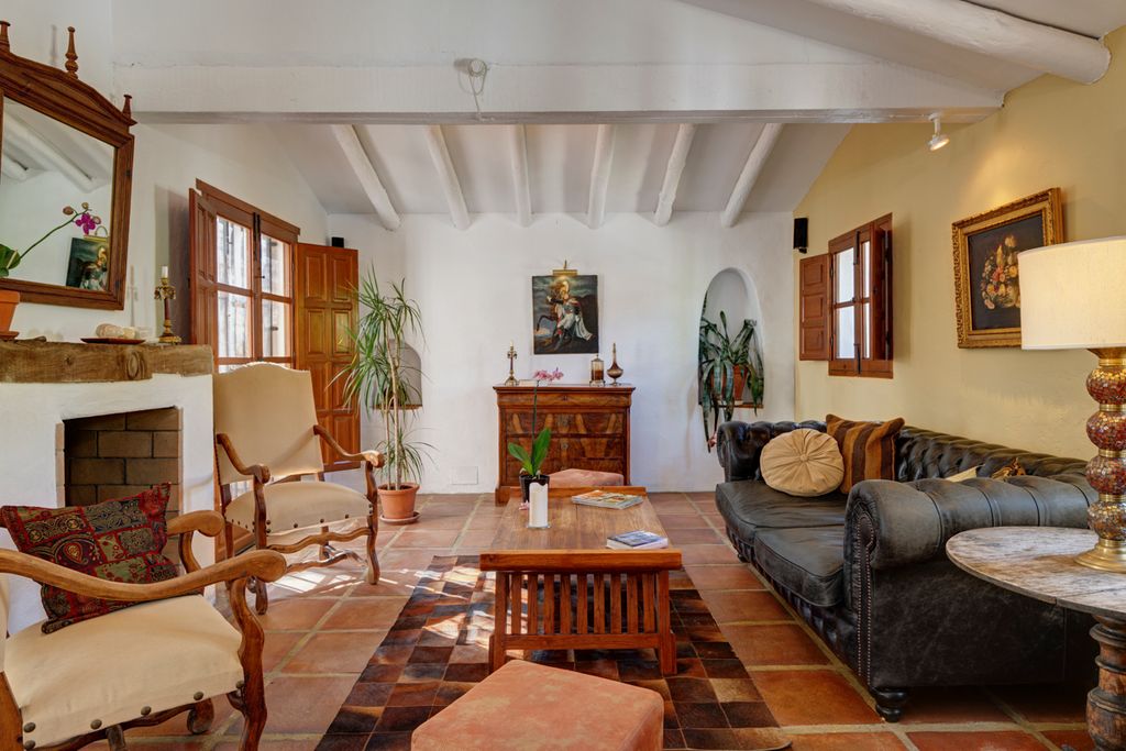 Cortijo Maria Camila Andalucia Olivers Traves 5