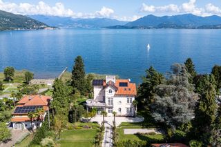 Villa Eden Al Lago Lakes Olivers Travels 1