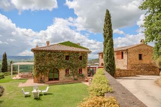 Villa Val Barberino Tuscany Olivers Travels 1