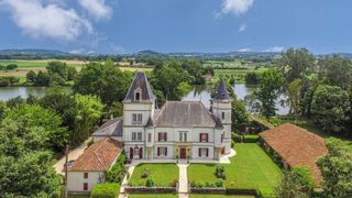 Chateau Belle Rive Dordogne Olivers Travels 1