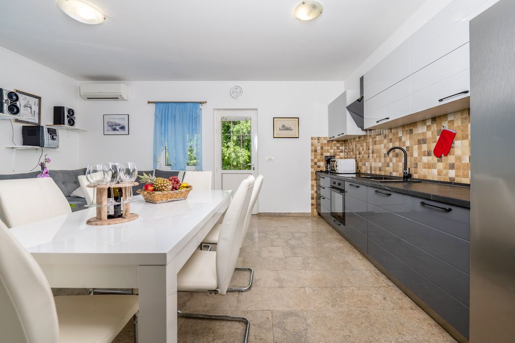 Villa Sarai Istria Olivers Travels 5