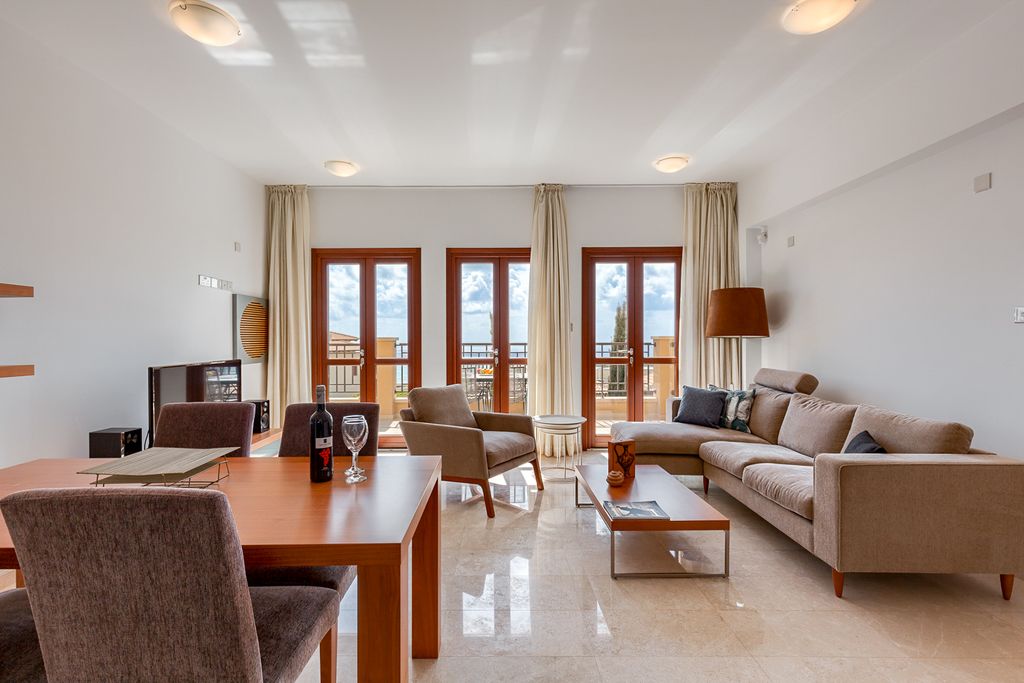 Residence Rose Paphos Olivers Travels 2