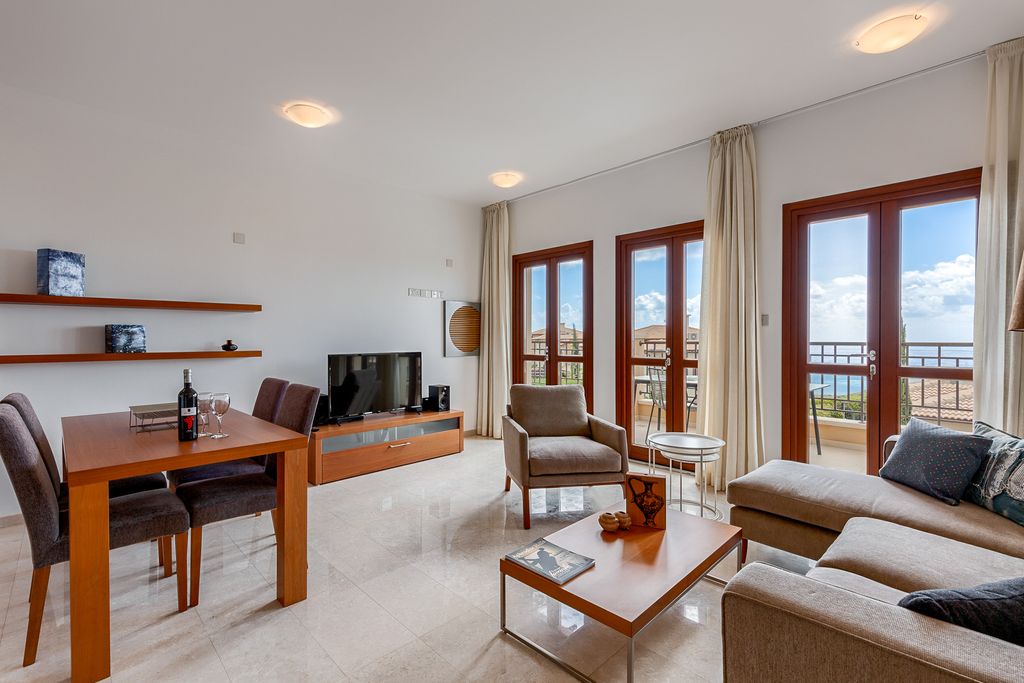 Residence Rose Paphos Olivers Travels 4
