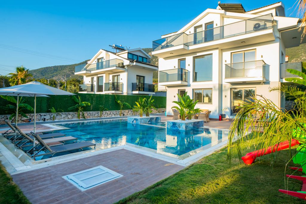 Villa Murat Fethiye Turkey Olivers Travels2