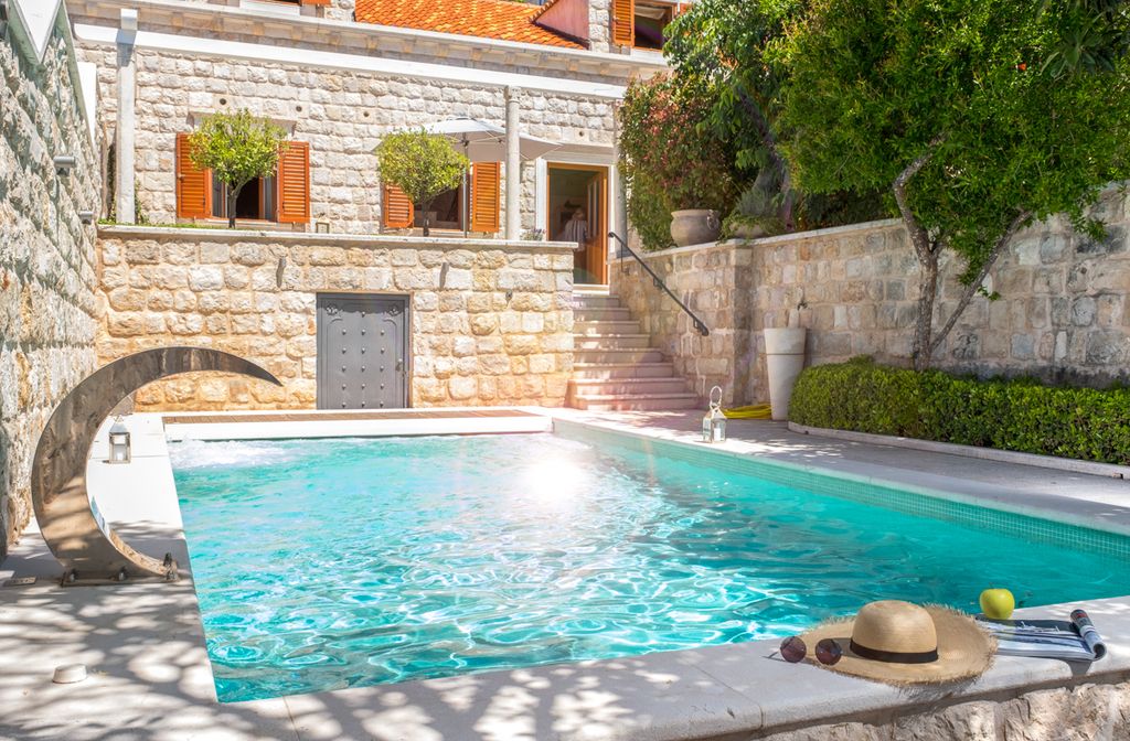 Villa Rosary Dubrovnik Olivers Travels 6