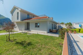 Villa Mihajlo Budva Olivers Travels 1