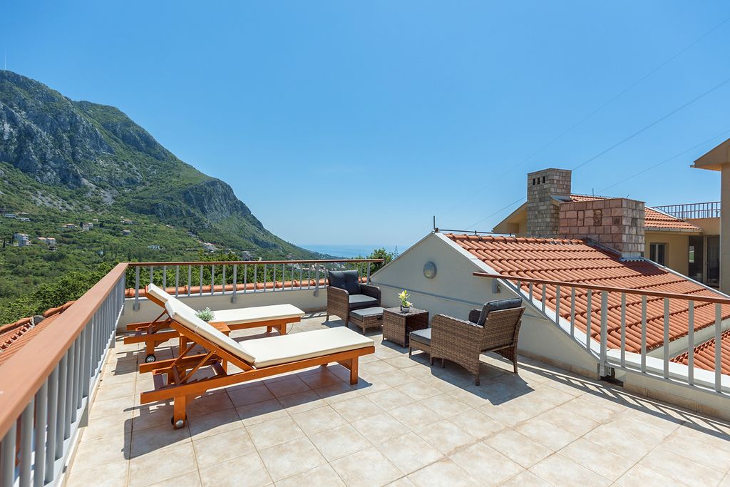 Villa Nevia Budva Olivers Travels 2