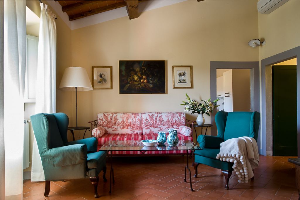 Badia A Corte Tuscany Olivers Travels 3