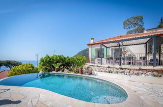 Villa Chioma French Riviera Olivers Travels 1
