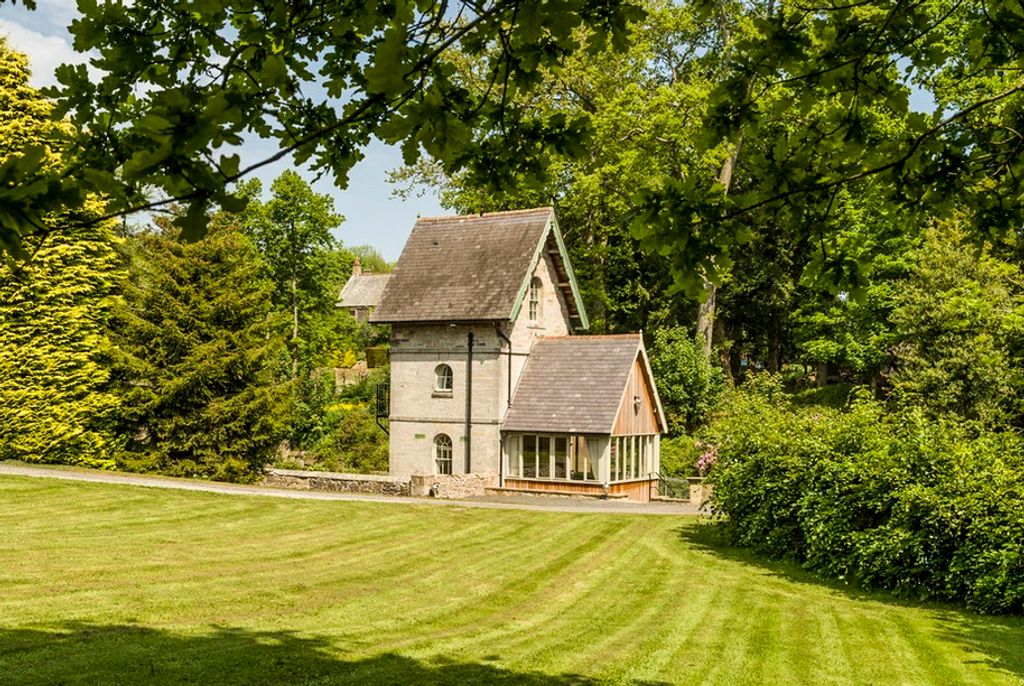 Fairytale Folly Northumberland Olivers Travels 2