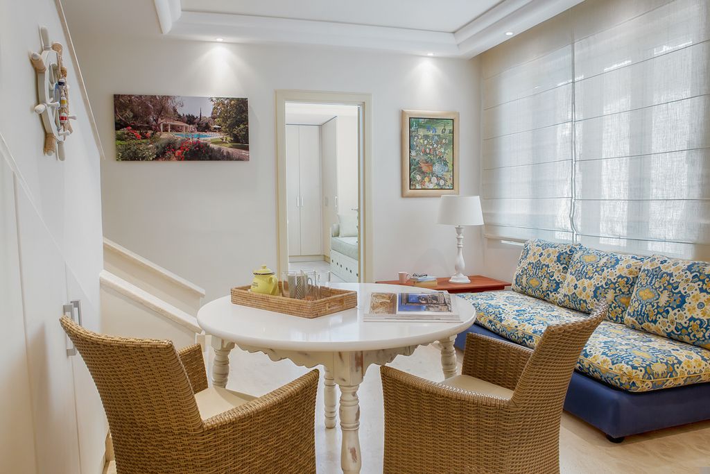 Carrara Gardens Greece Olivers Travels 3