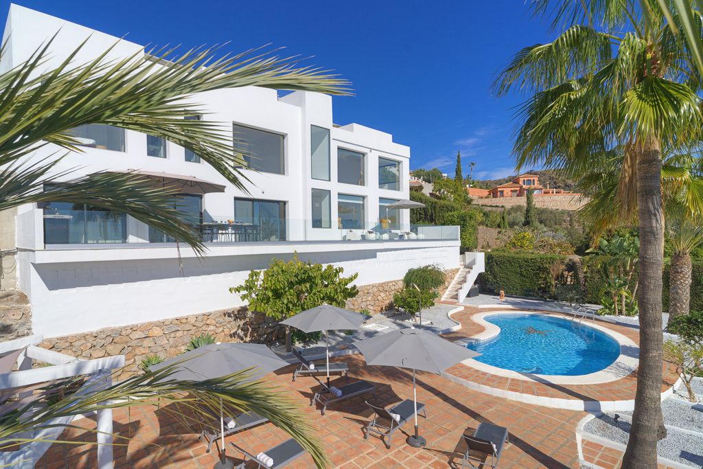 Villa Sofia Costa Tropical Olivers Travels2