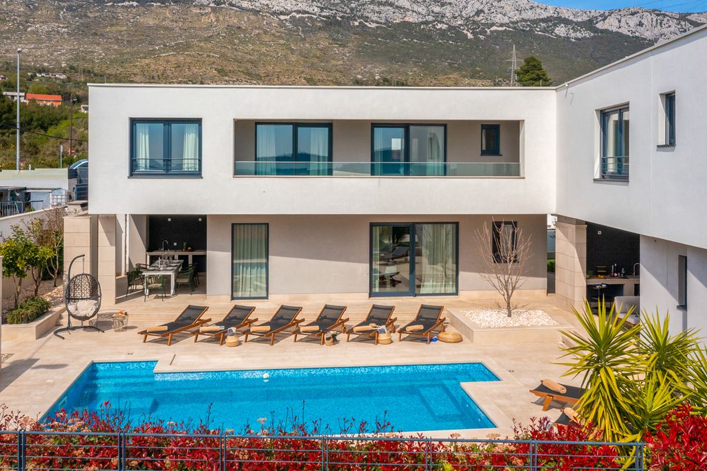 Villa Sayla Dalmatia Olivers Travels 1