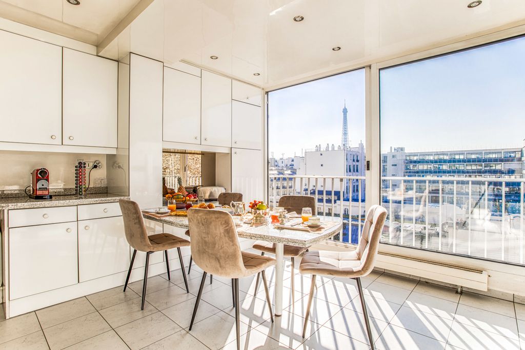 Saint Pierre Penthouse Paris Olivers Travels 5