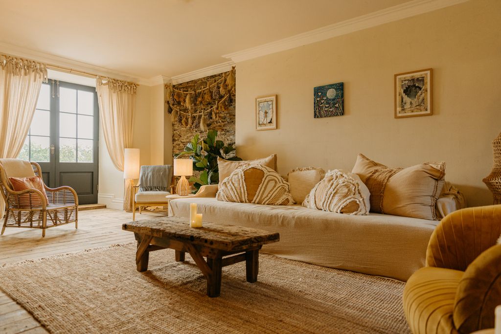 The Dreamings Wales Olivers Travel 3