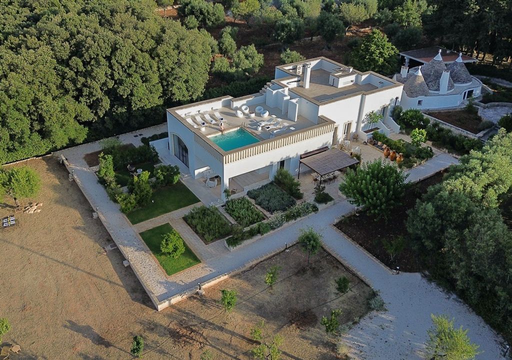 Don Ferrante Puglia Olivers Travels 2