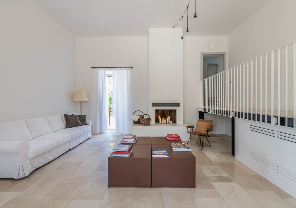 Don Ferrante Puglia Olivers Travels 3