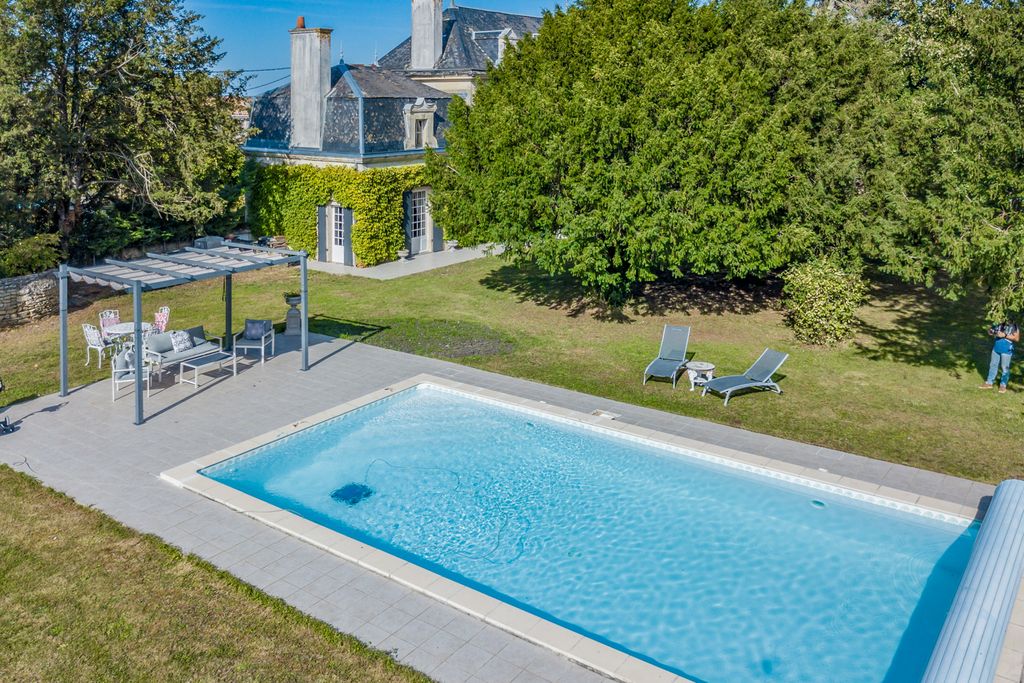 Manoir Du Village Aquitaine France Olivers Travels 3