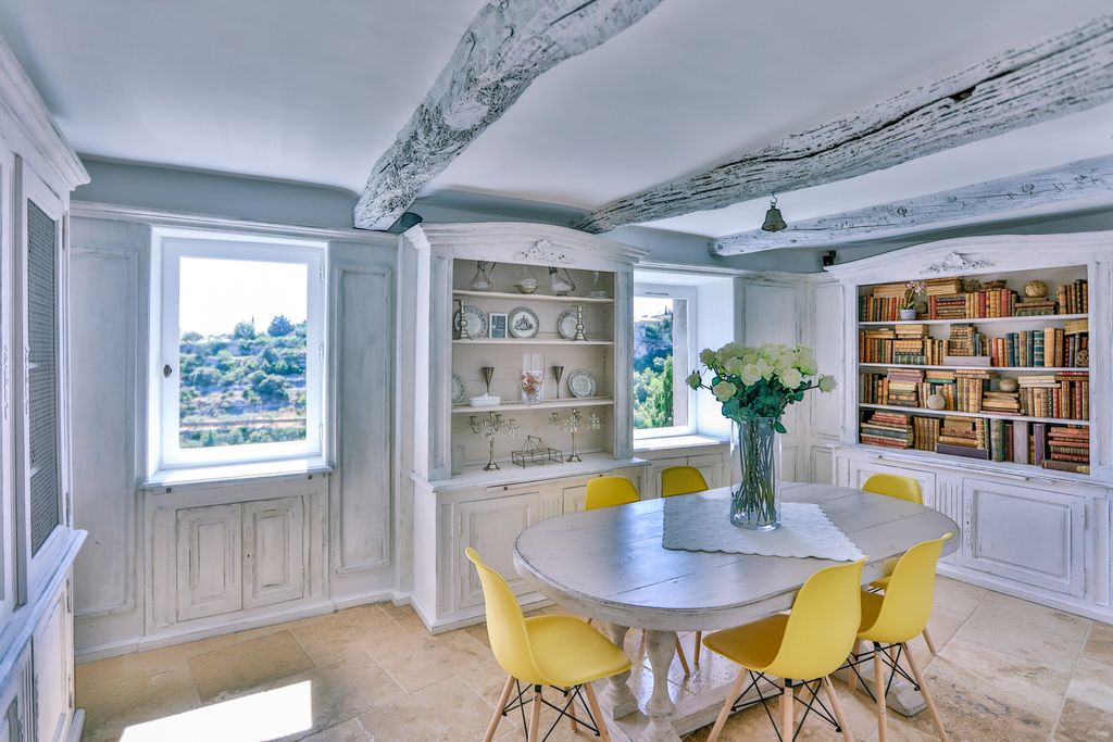 Maison Eclaircie Provence Olivers Travel 4