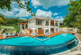 Rio Chico On The Beach Jamaica Olivers Travels 1