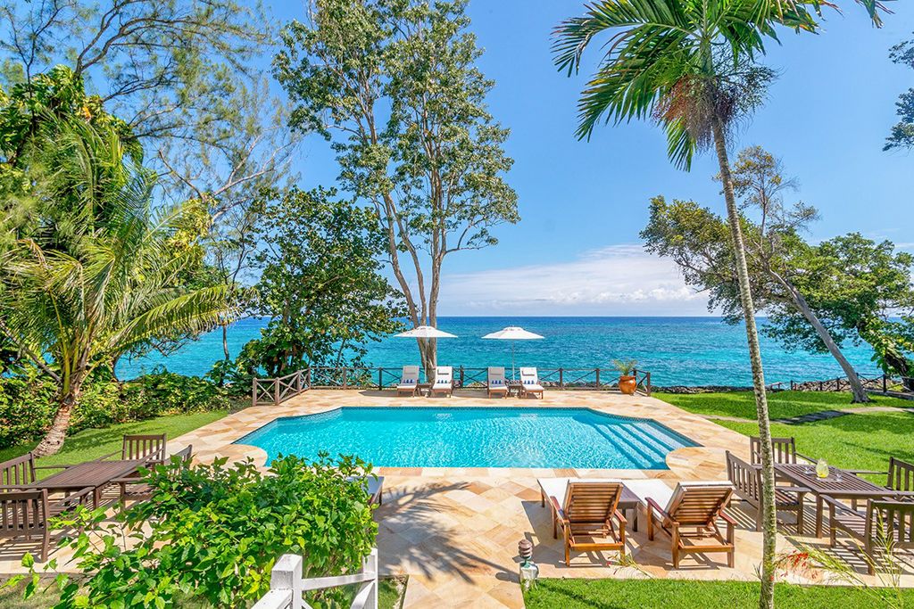 Somewhere At Prospect Estate Jamaica Olivers Travels 1