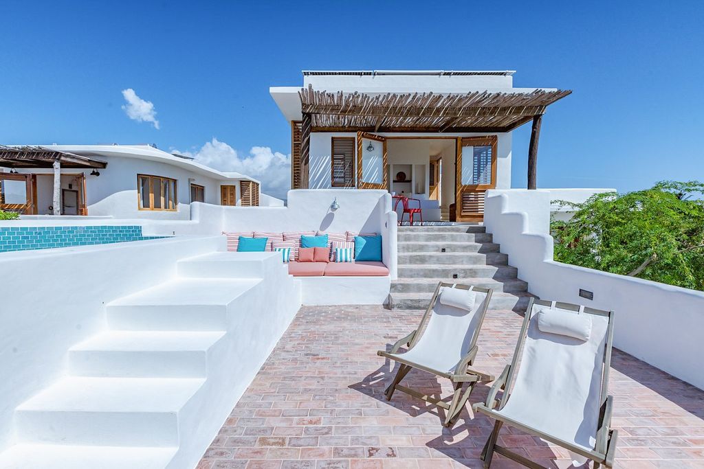 Steppa And Peeniewalli Jamaica Olivers Travels 1