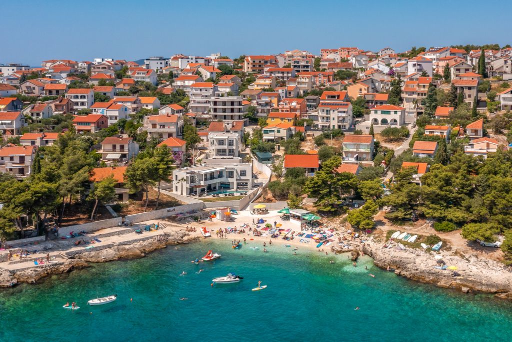 Villa Ravea Dalmatia Islands Olivers Travels 2