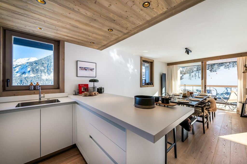 Apartment Un Courchevel Olivers Travels 4