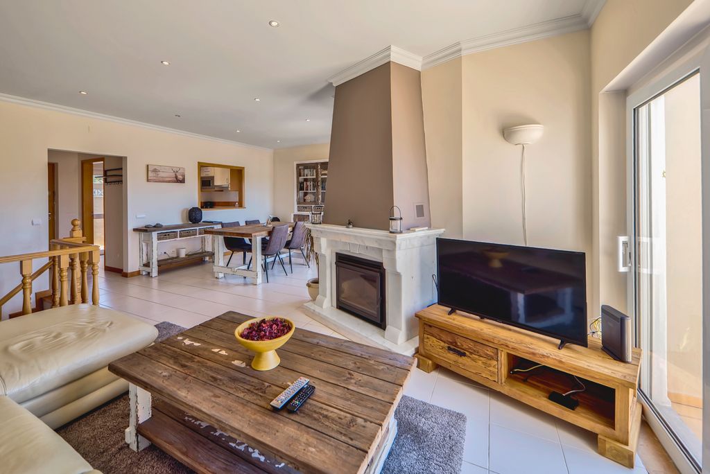 Villa Creme Carvoeiro Olivers Travels 3