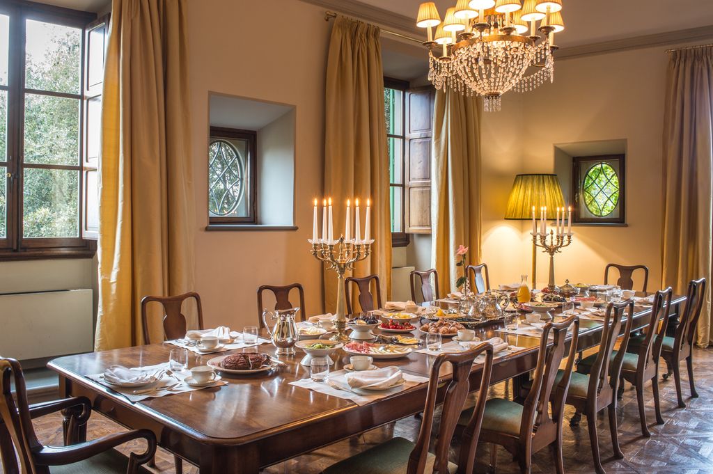 Villa Laurenzi Tuscany Olivers Travels 4