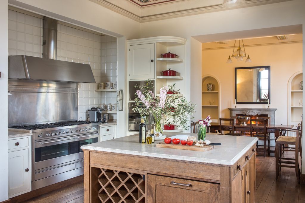 Villa Laurenzi Tuscany Olivers Travels 5