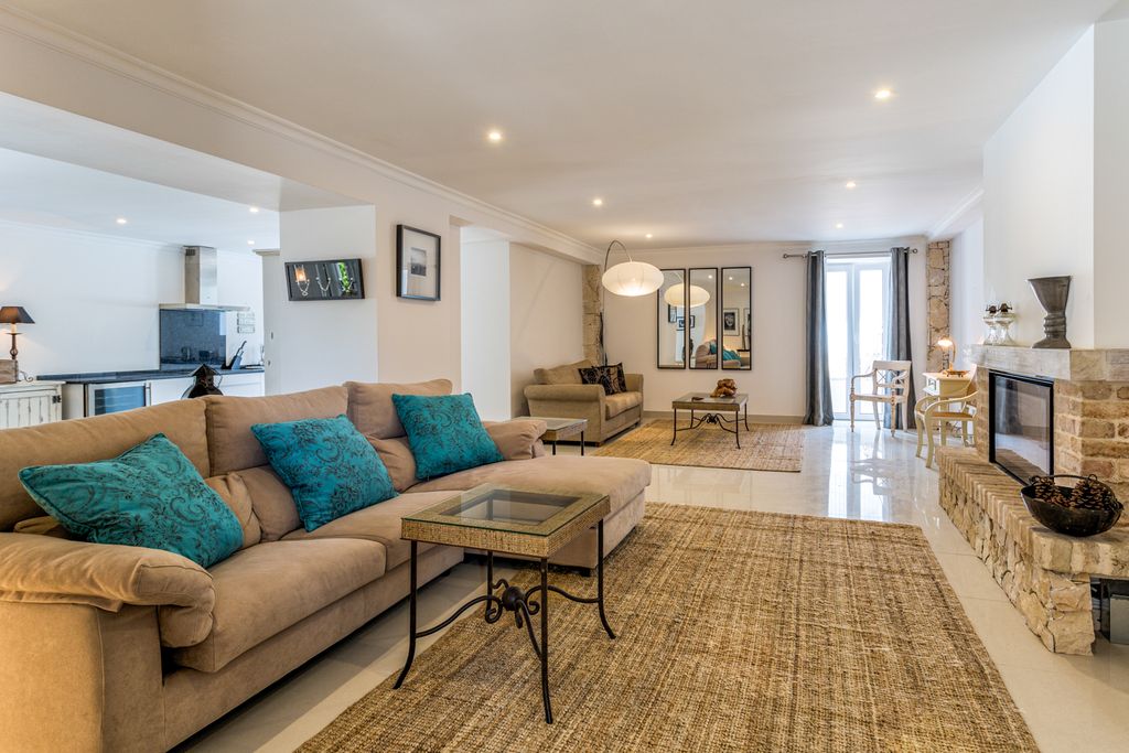 Villa Oliveira Algarve Olivers Travels 3