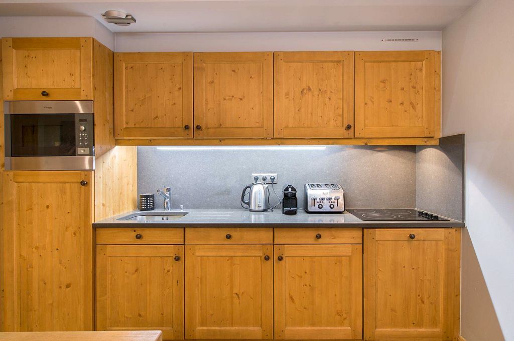 Apartment Huska Courchevel Olivers Travels 4