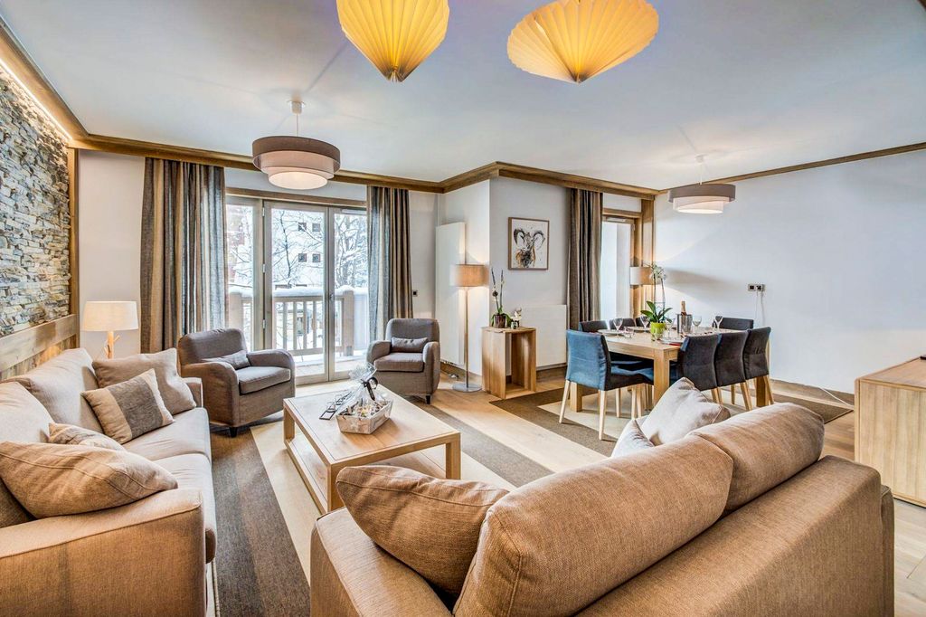 Apartment Carre Courchevel Olivers Travels 1