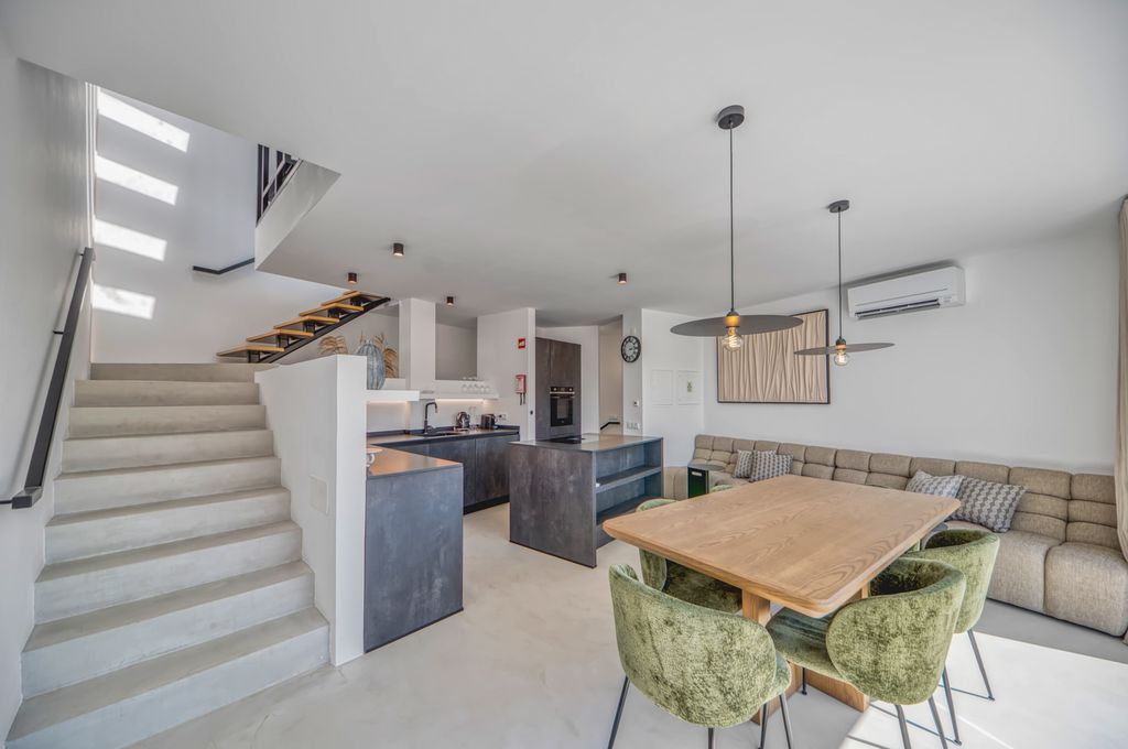 Casa Escadinha Carvoeiro Olivers Travels 4