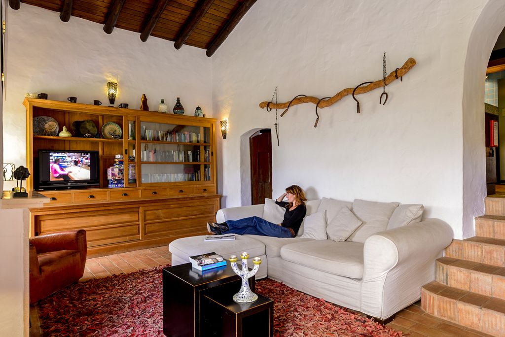 Casa Silves Albufeira Olivers Travels 3