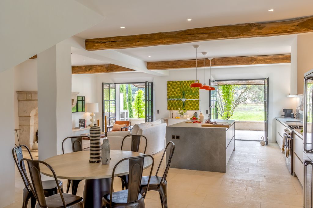 Villa Grenade Provence Olivers Travels 4