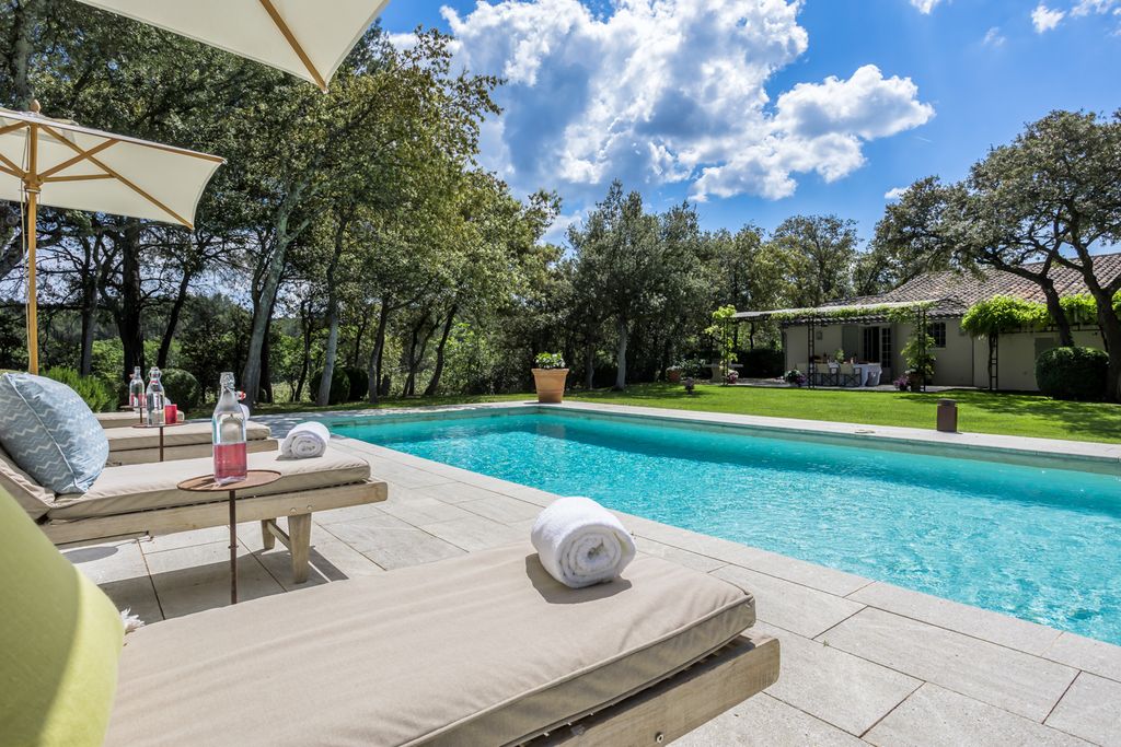 Le Soleil Dor Provence Olivers Travels 1