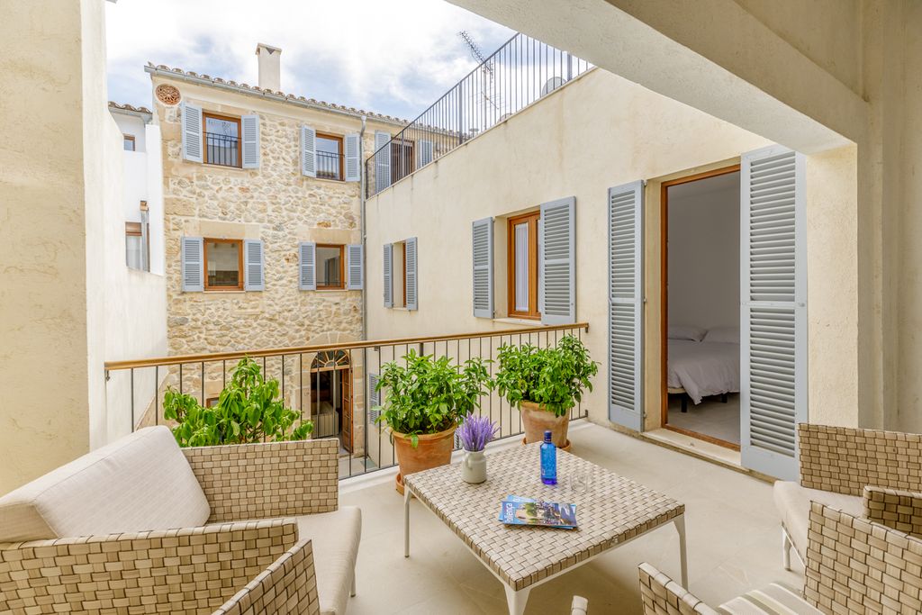 Casa Cabrelles Mallorca Olivers Travels 2