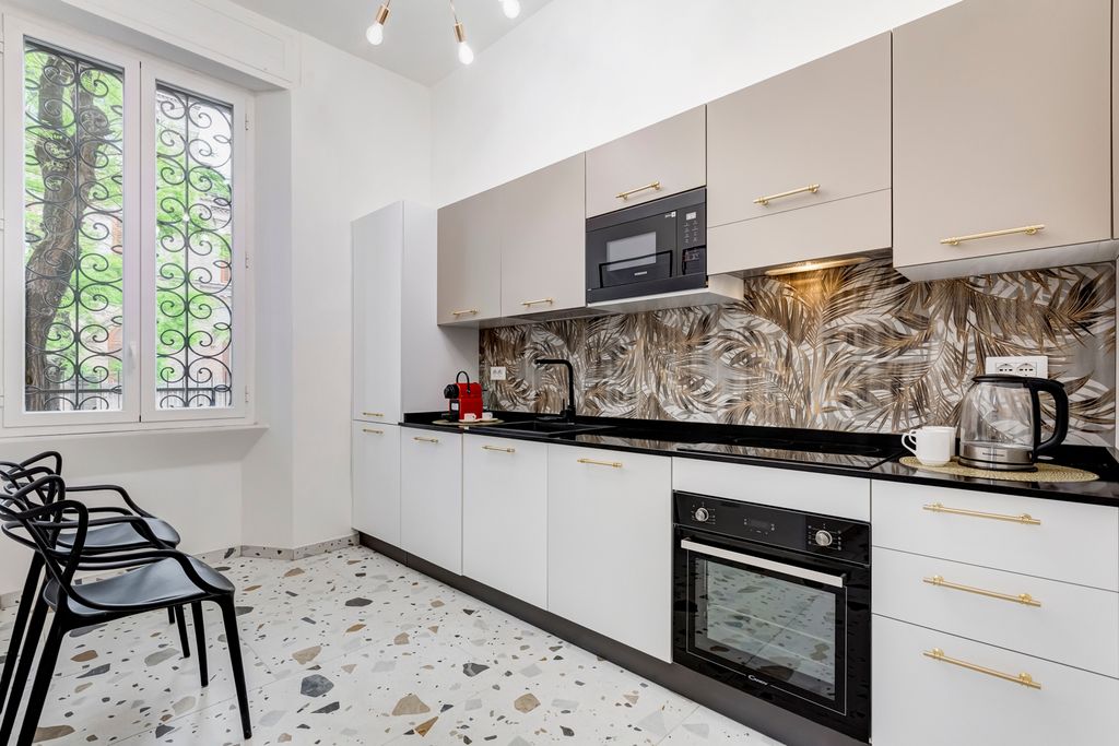 Esher Residence Rome Olivers Travels8