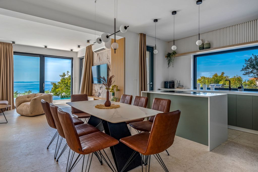 Villa Ivie Dalmatia Coast Olivers Travels 4