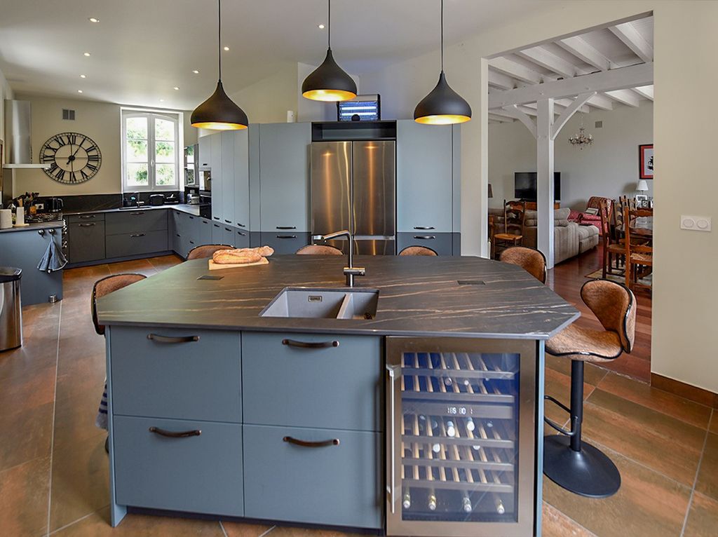 Manoir Hermione Aquitaine Olivers Travels 5