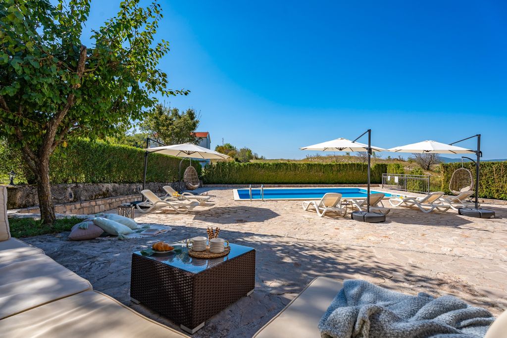 Villa Ciendo Dalmatia Coast Olivers Travels 2