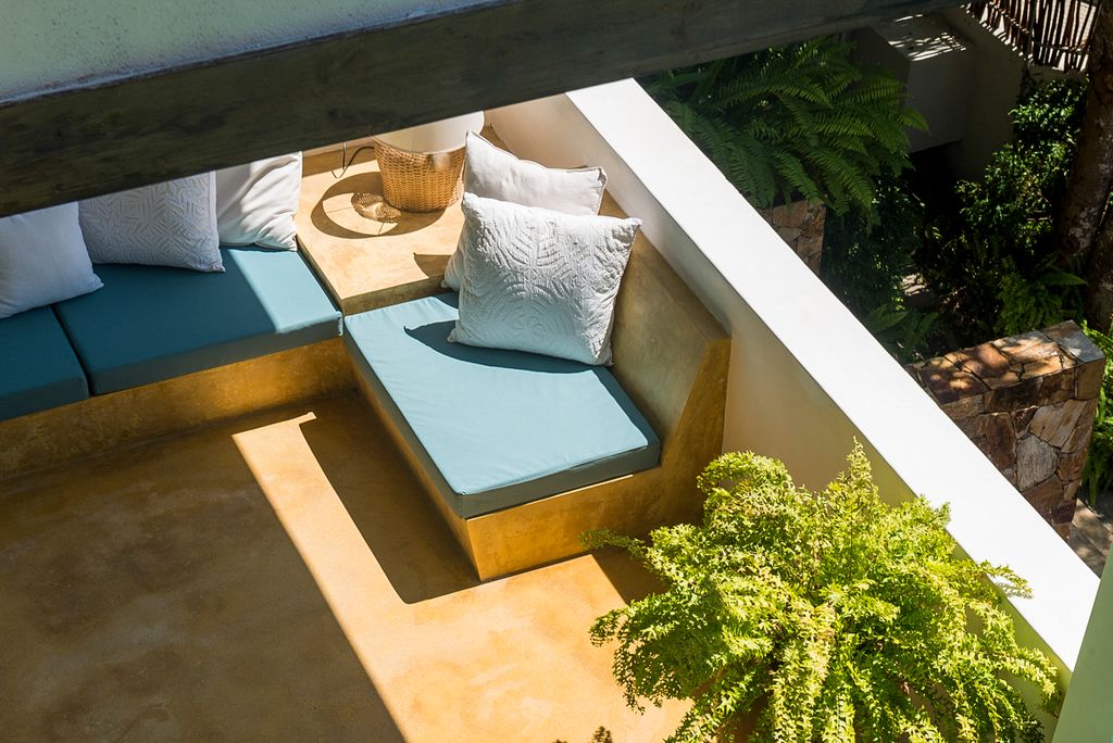 Palm Tree Paradise Southern Coast Olivers Travels 4