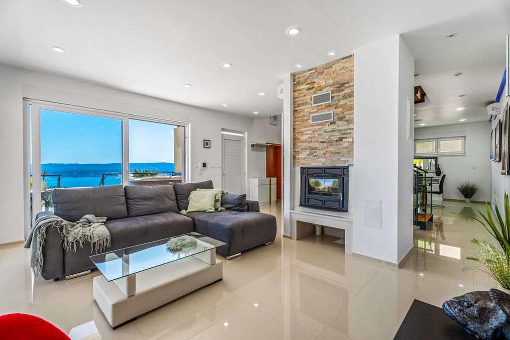 Villa Suvi Dalmatia Coast Olivers Travels 3