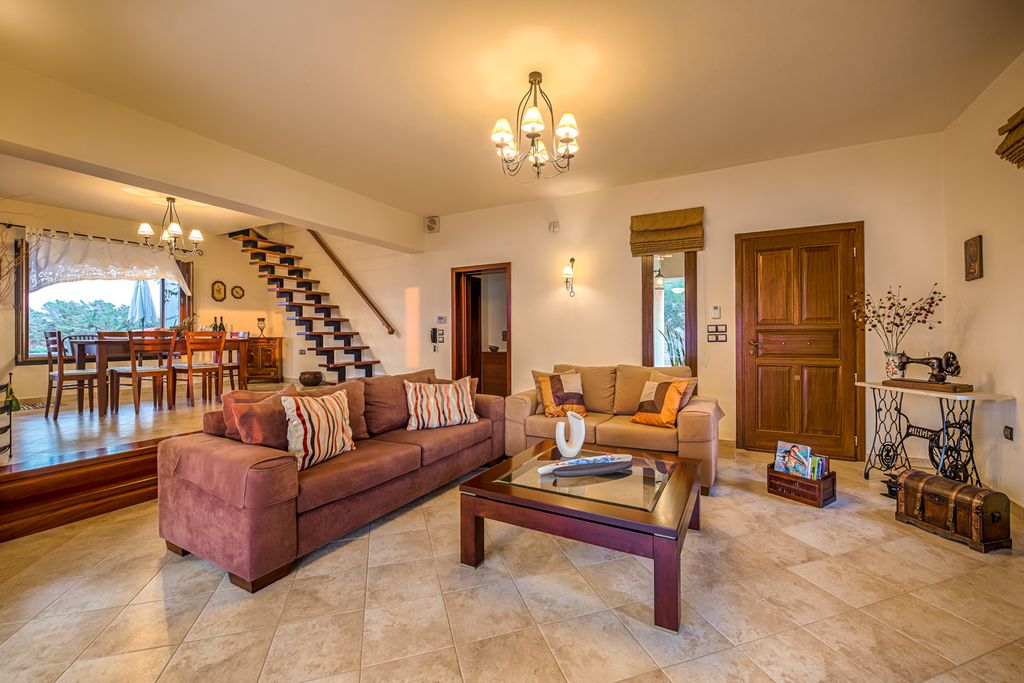 Villa Russel Rhodes Olivers Travels 3