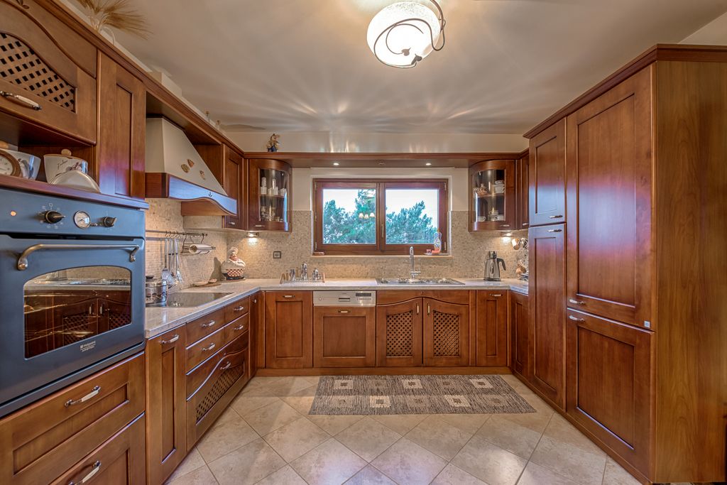 Villa Russel Rhodes Olivers Travels 5