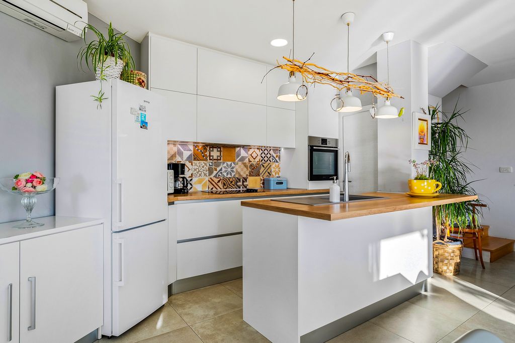 Rosemary Villa Dalmatia Coast Olivers Travels 5